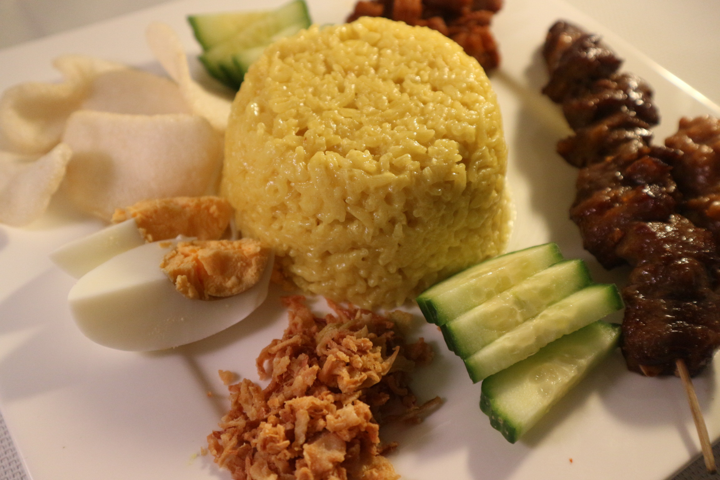  Nasi  Kuning